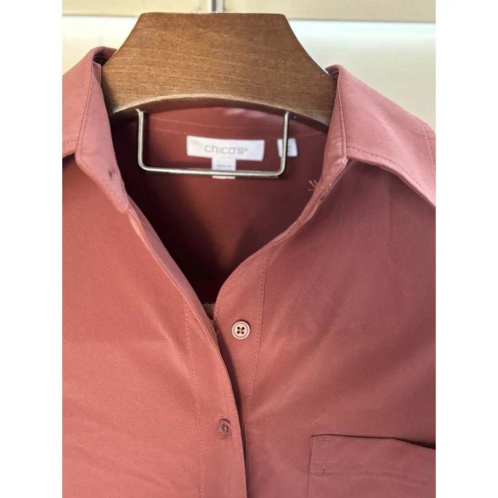 Chico's size 1 Long sleeved Shirt Rust No iron Cropped Size 4 Longer‎ In Back